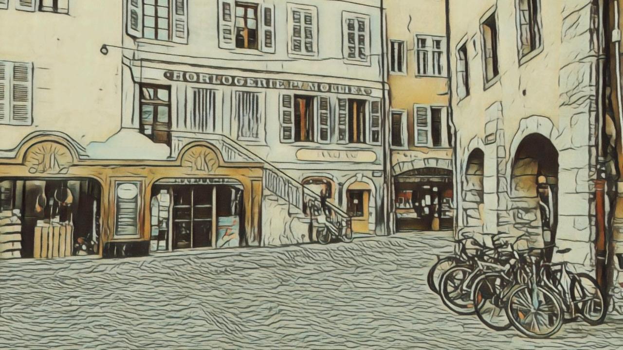 Annecy Lake Central 外观 照片